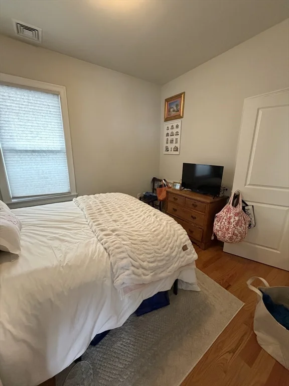 3 bed, 2 bath apartment for rent at 440 Windsor St Unit 440, Kendall Square — photo 12 of 18