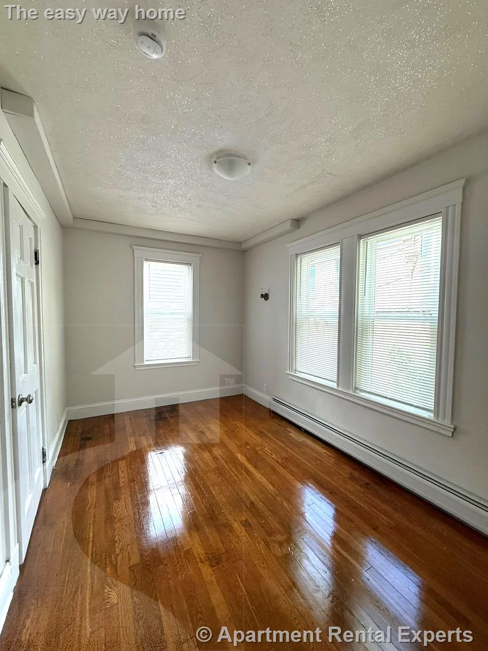 3 bed, 2 bath apartment for rent at 441 Broadway Unit 1, Winter Hill — photo 3 of 14