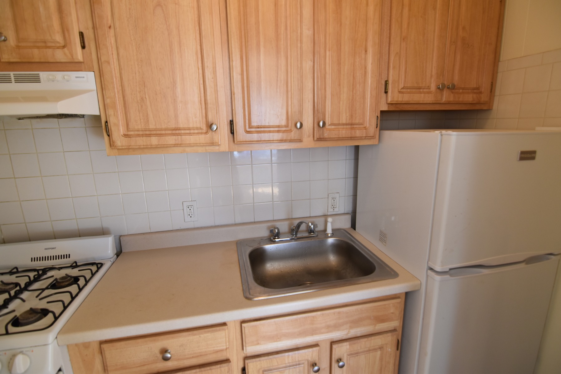 1 bed, 1 bath apartment for rent at 441 Cambridge St Unit 1, Allston — photo 3 of 6