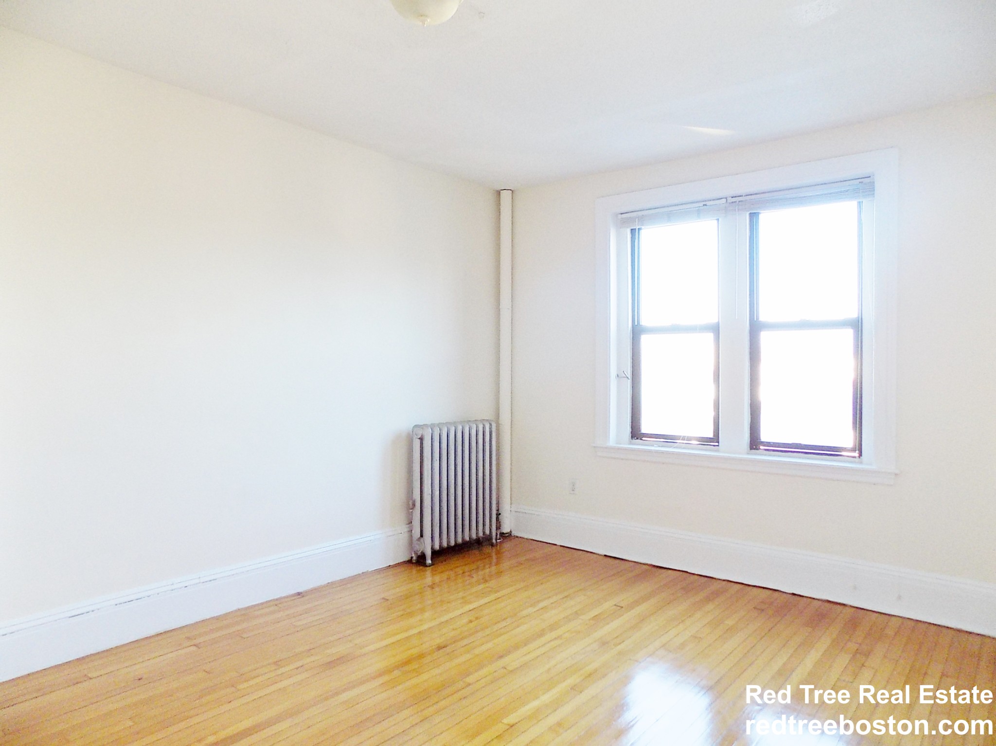 3 bed, 1 bath apartment for rent at 441 Cambridge St Unit 5, Allston — photo 6 of 12
