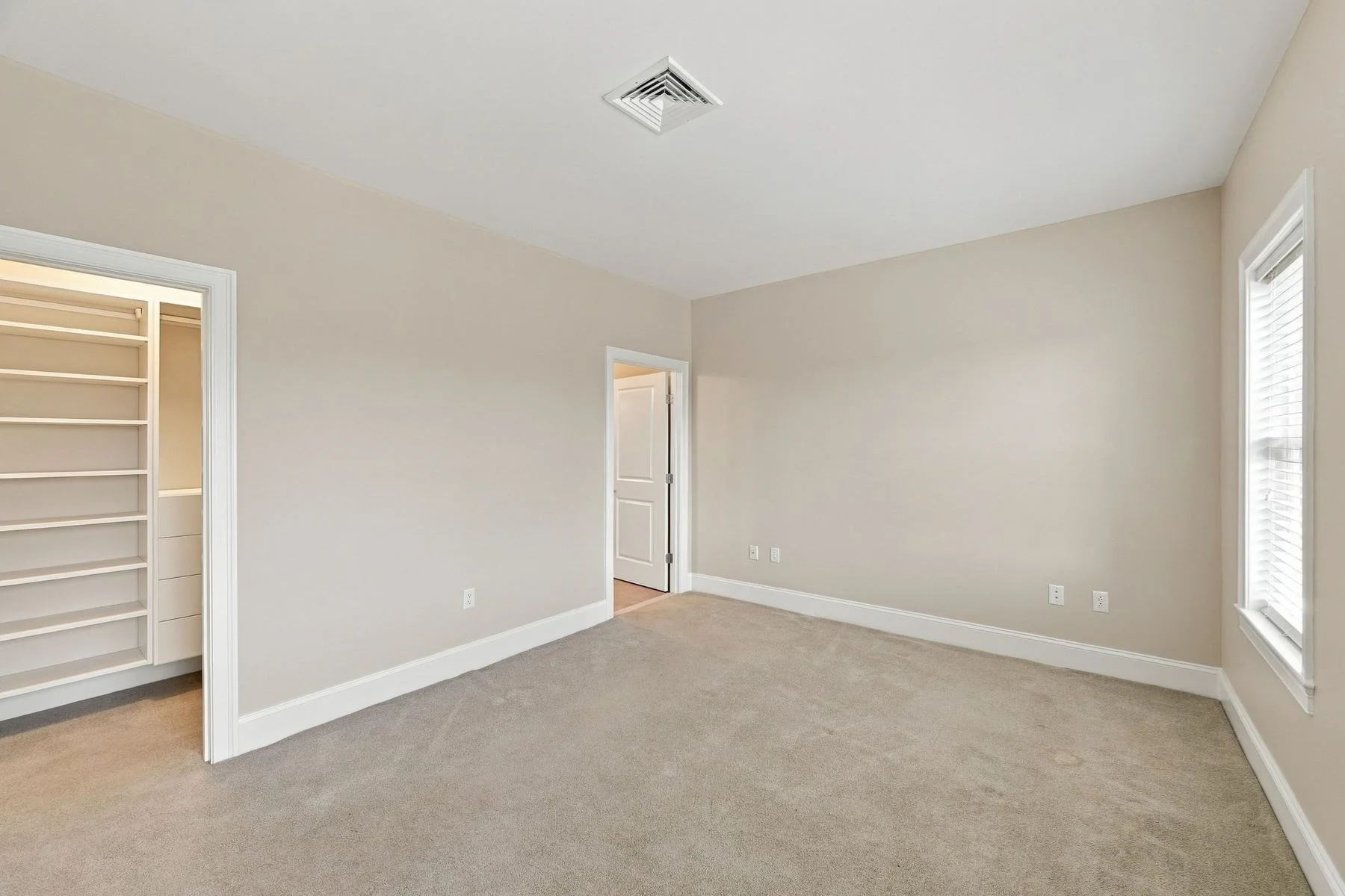 2 bed, 2 bath apartment for rent at 441 Essex St Unit 305, Swampscott — photo 18 of 41