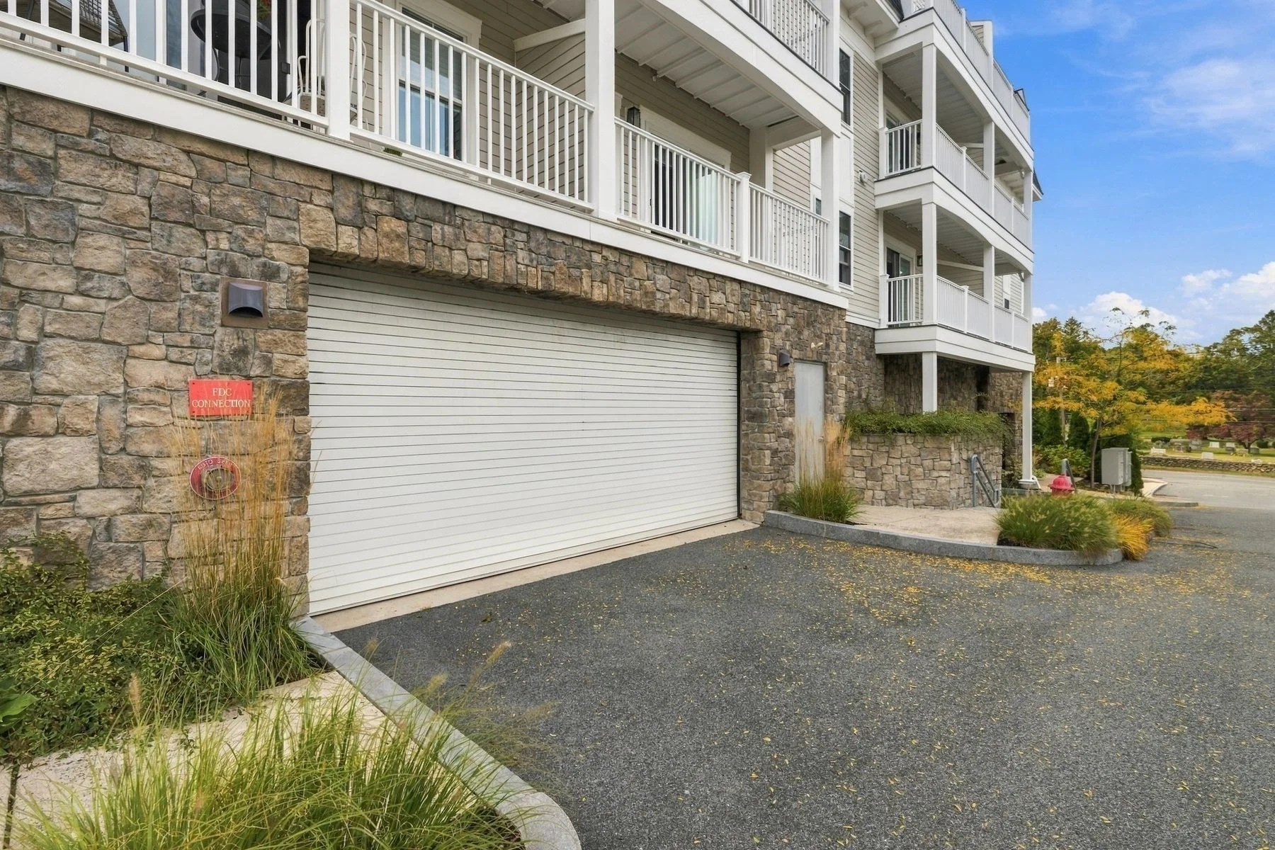 2 bed, 2 bath apartment for rent at 441 Essex St Unit 305, Swampscott — photo 39 of 41