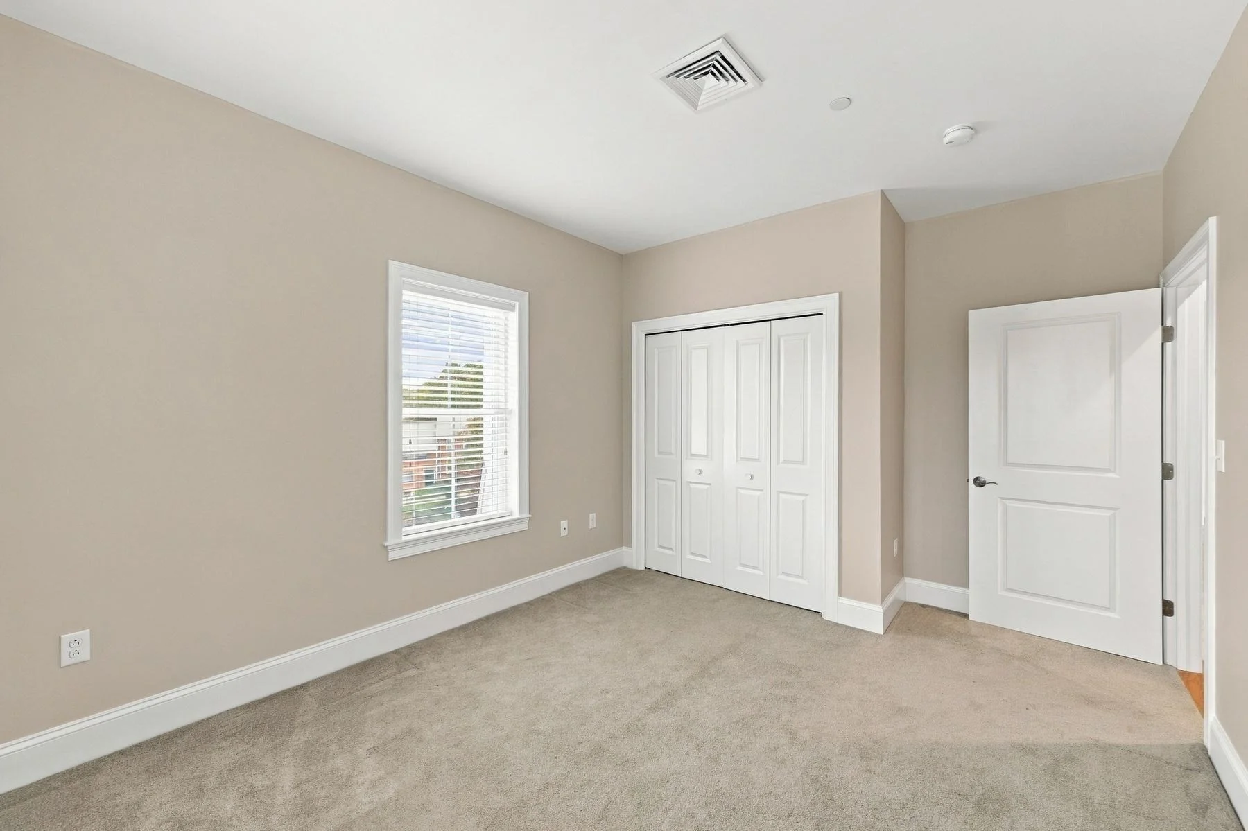 2 bed, 2 bath apartment for rent at 441 Essex St Unit 305, Swampscott — photo 25 of 41