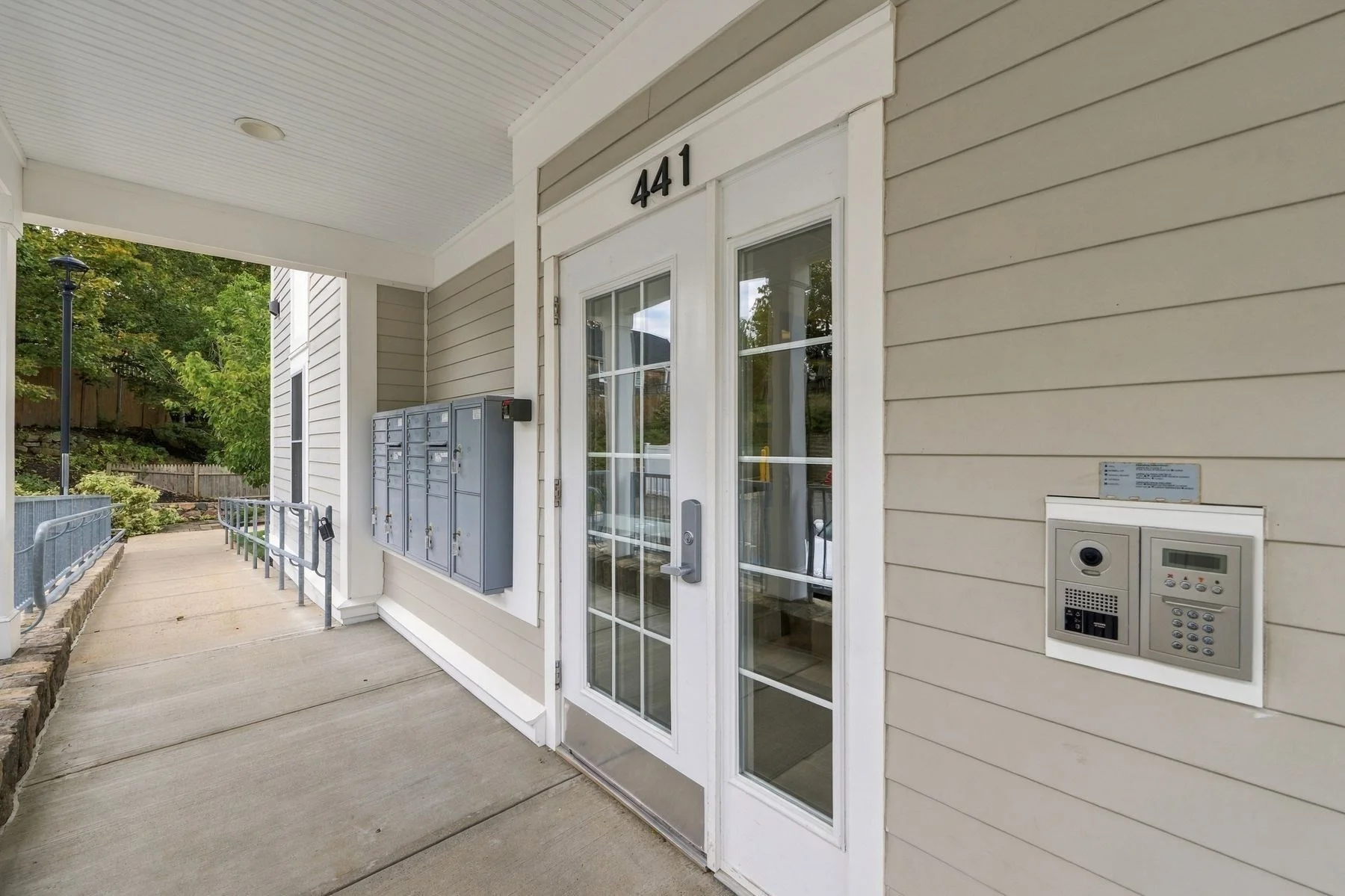 2 bed, 2 bath apartment for rent at 441 Essex St Unit 305, Swampscott — photo 34 of 41