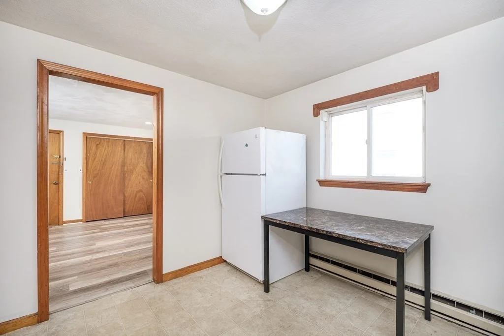 1 bed, 1 bath apartment for rent at 441 Ferry St Unit 1, Revere — photo 4 of 8
