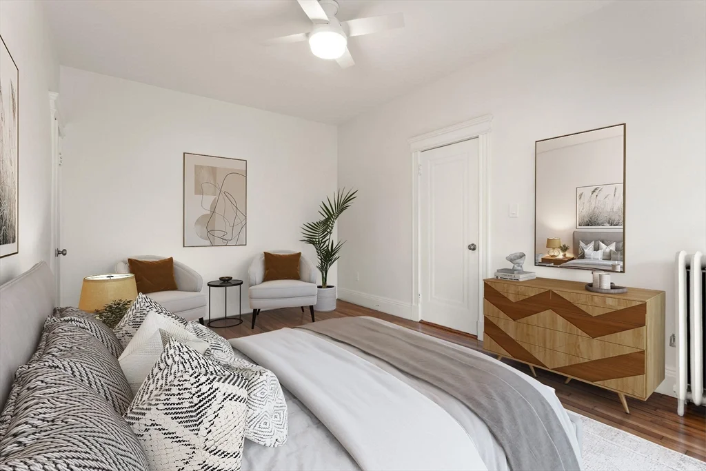 3 bed, 2 bath apartment for rent at 441 Washington St Unit 2, Brookline Village — photo 10 of 21