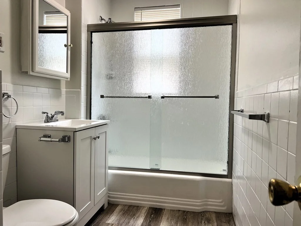 3 bed, 1 bath apartment for rent at 4412 Washington St Unit 3, Roslindale — photo 9 of 9