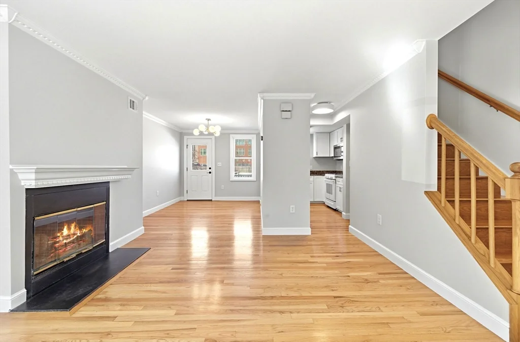 3 bed, 2 bath apartment for rent at 442 Main St, Charlestown — photo 3 of 23