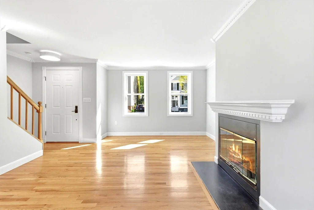 3 bed, 2 bath apartment for rent at 442 Main St, Charlestown — photo 5 of 23