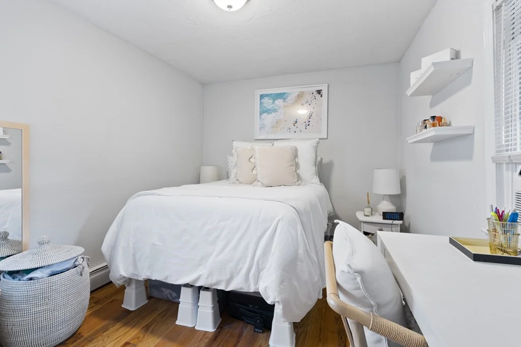 3 bed, 1 bath apartment for rent at 442 West 4th Unit 1, South Boston — photo 10 of 14