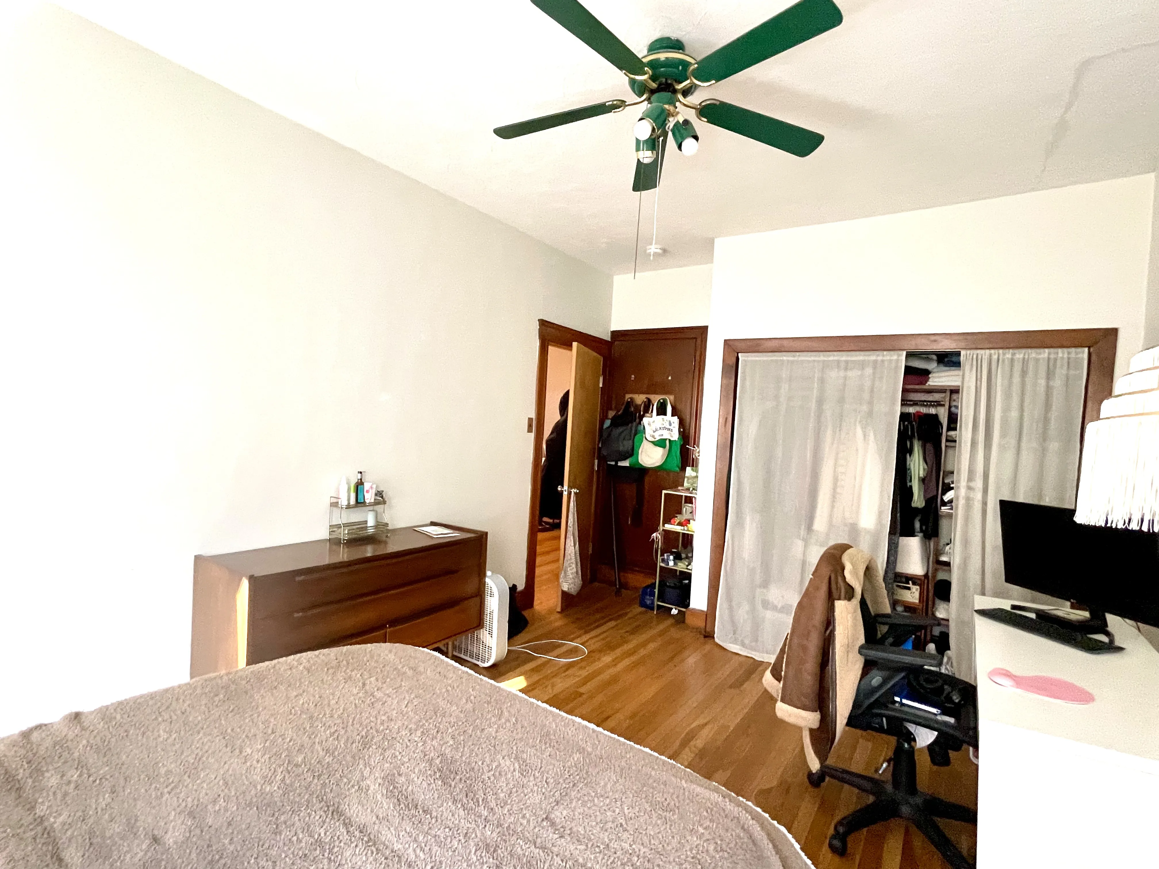 3 bed, 1 bath apartment for rent at 443 Hanover St Unit 2, North End — photo 15 of 18
