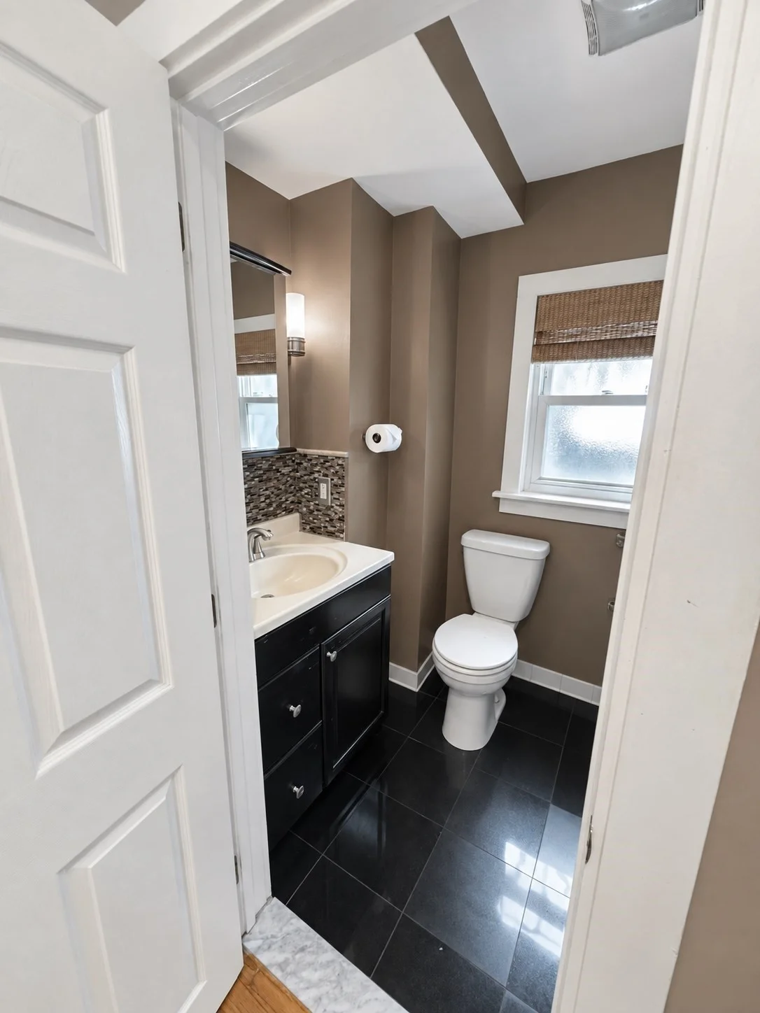 2 bed, 1 bath apartment for rent at 443 Main St Unit 1, Charlestown — photo 9 of 11