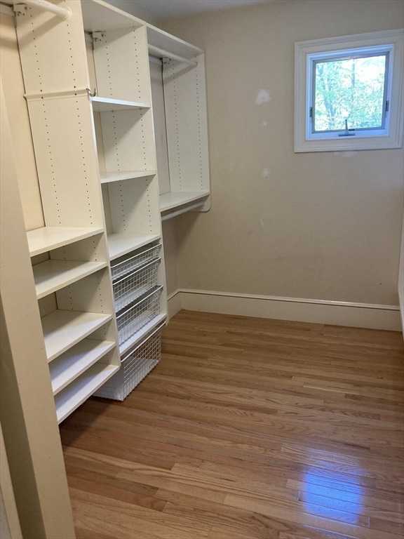 3 bed, 2 bath apartment for rent at 444 Atlantic Ave, Beach Bluff — photo 11 of 24