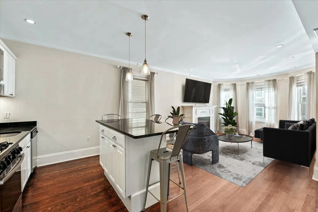 3 bed, 2 bath apartment for rent at 444 East 8th St Unit 1, South Boston — photo 2 of 13