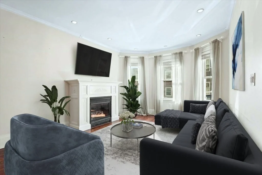 3 bed, 2 bath apartment for rent at 444 East 8th St Unit 1, South Boston — photo 3 of 13