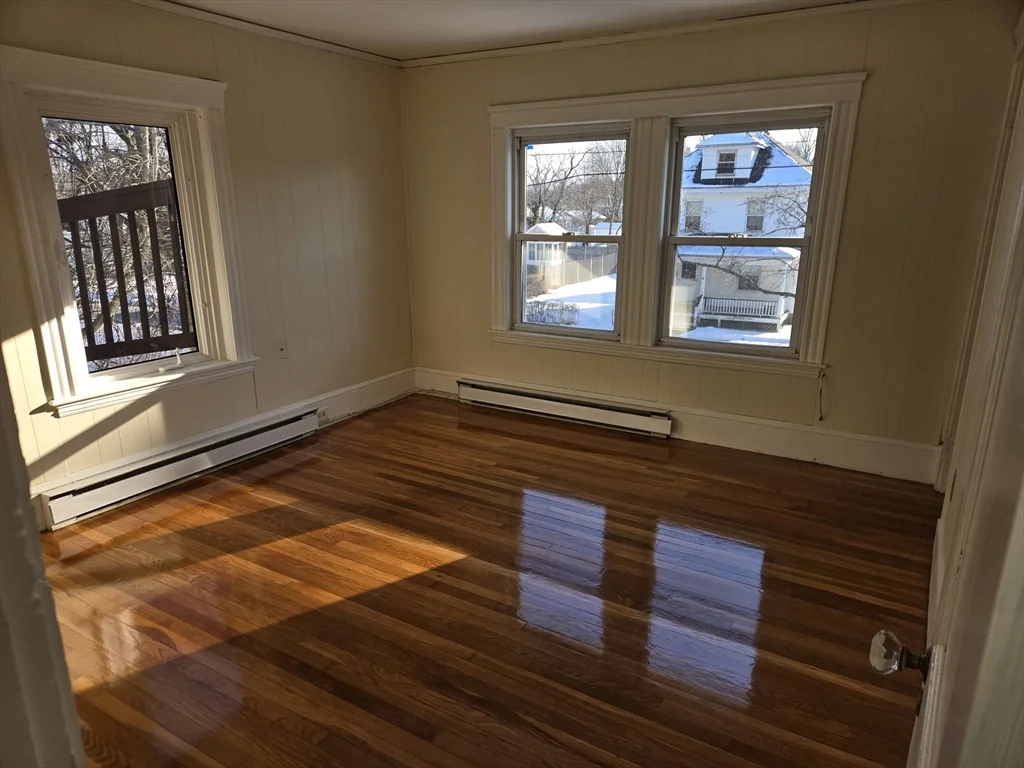 1 bed, 1 bath apartment for rent at 444 Groveland St Unit 2, Haverhill — photo 7 of 8
