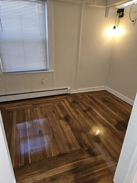 2 bed, 1 bath apartment for rent at 444 Groveland Unit 1, Haverhill — photo 10 of 11