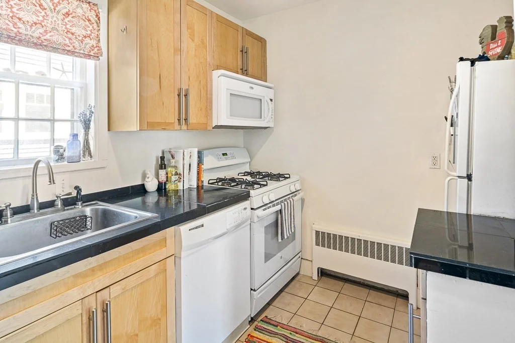 1 bed, 1 bath apartment for rent at 444 Main St Unit 444, Amesbury — photo 10 of 18
