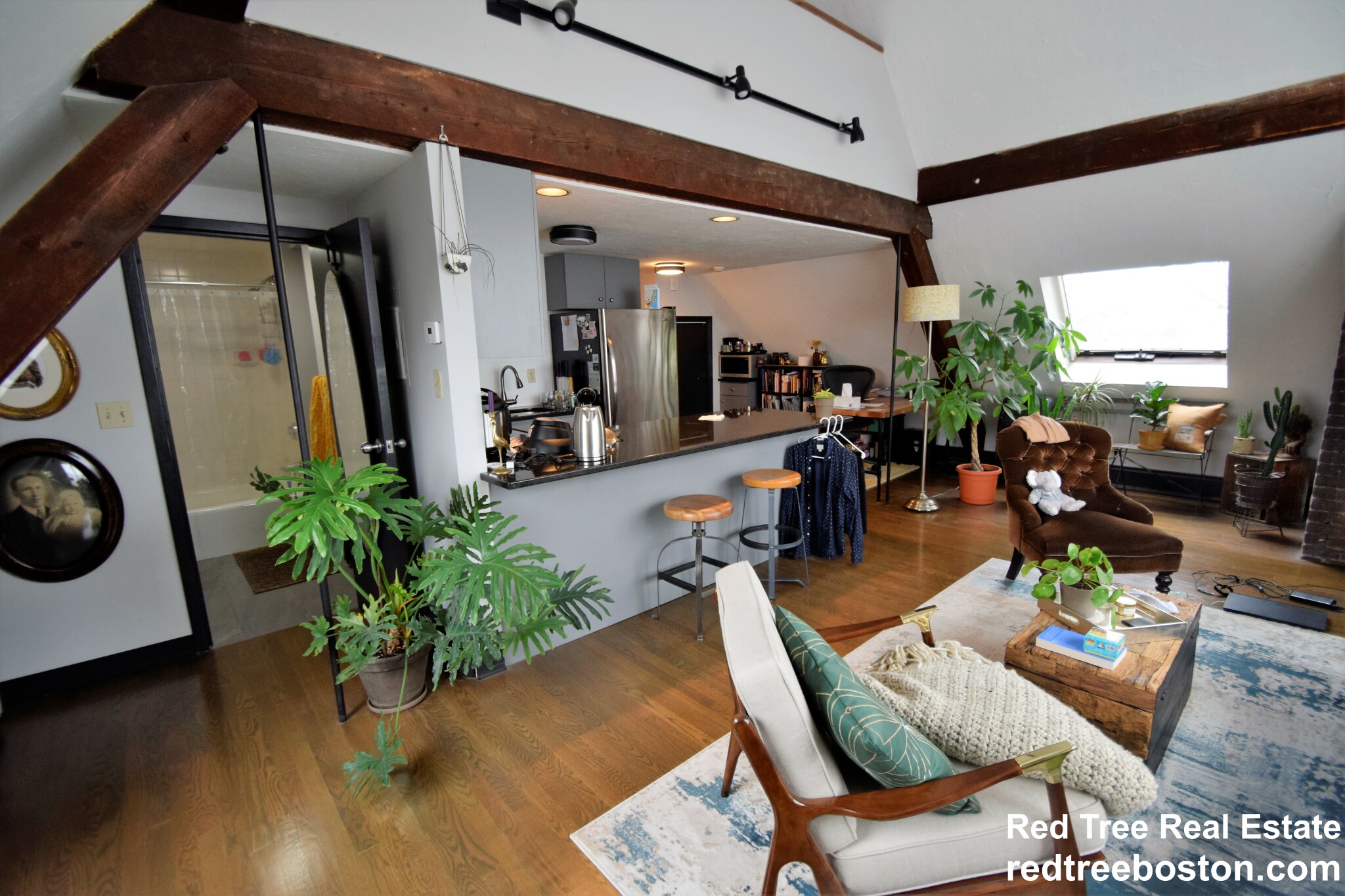 1 bed, 1 bath apartment for rent at 444 Western Ave Unit 6, Brighton — photo 4 of 37