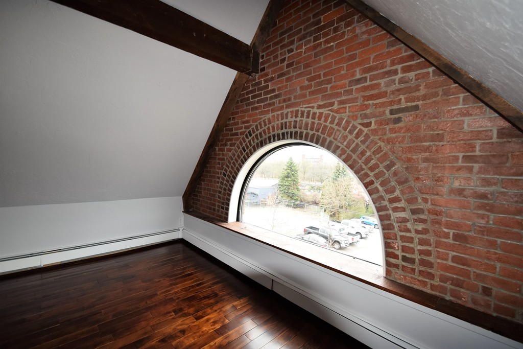 2 bed, 1 bath apartment for rent at 444 Western Ave Unit PH5, Brighton — photo 11 of 20