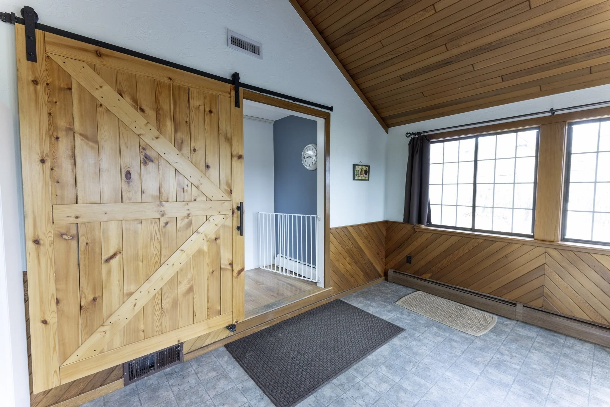 3 bed, 2 bath apartment for rent at 445 Green St, Northborough — photo 11 of 33