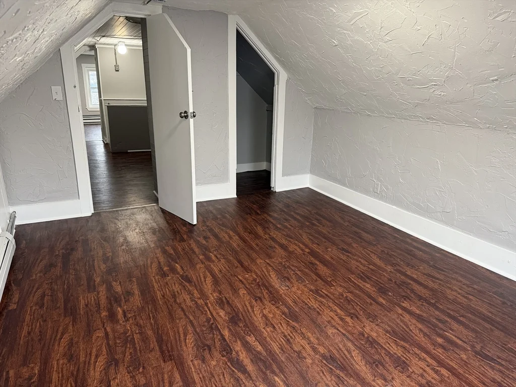 3 bed, 1 bath apartment for rent at 446-448 Main St Unit 2R, Brockton — photo 11 of 12
