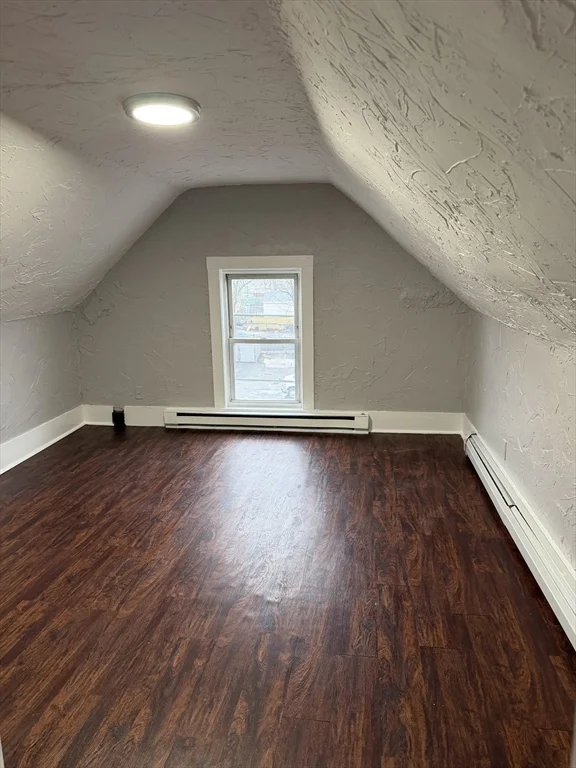 3 bed, 1 bath apartment for rent at 446-448 Main St Unit 2R, Brockton — photo 10 of 12