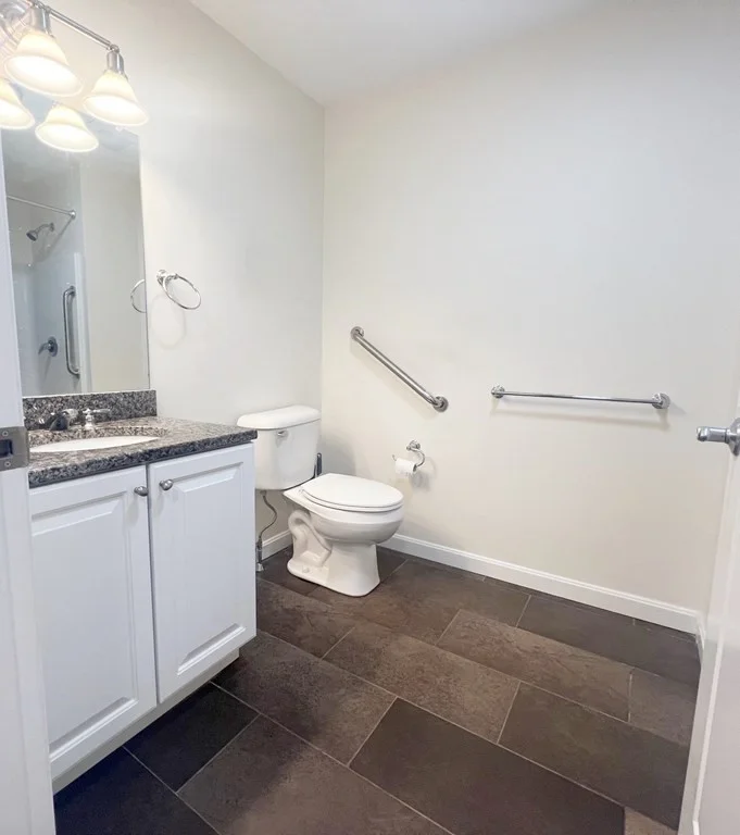 1 bed, 1 bath apartment for rent at 446 Belgrade Ave Unit 109, West Roxbury — photo 9 of 16