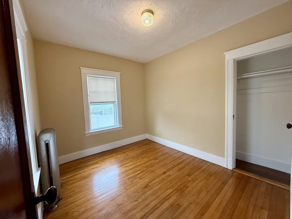 3 bed, 1 bath apartment for rent at 446 Chandler St Unit 1, Worcester — photo 12 of 13