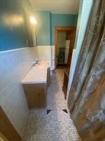 3 bed, 1 bath apartment for rent at 446 Chandler St Unit 2, Worcester — photo 9 of 11
