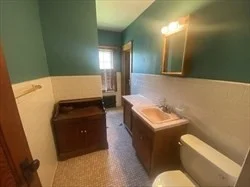 3 bed, 1 bath apartment for rent at 446 Chandler St Unit 2, Worcester — photo 10 of 11