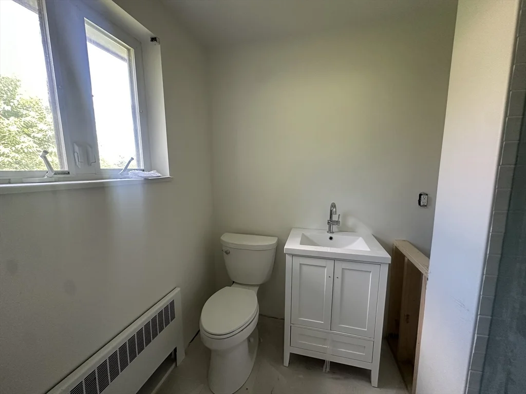4 bed, 3 bath apartment for rent at 446 Dudley Rd Unit -, Newton Center — photo 29 of 39
