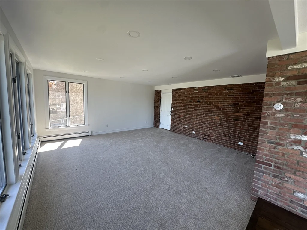 4 bed, 3 bath apartment for rent at 446 Dudley Rd Unit -, Newton Center — photo 17 of 39