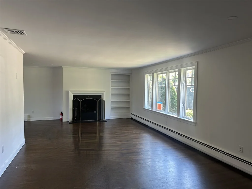 4 bed, 3 bath apartment for rent at 446 Dudley Rd Unit -, Newton Center — photo 2 of 39