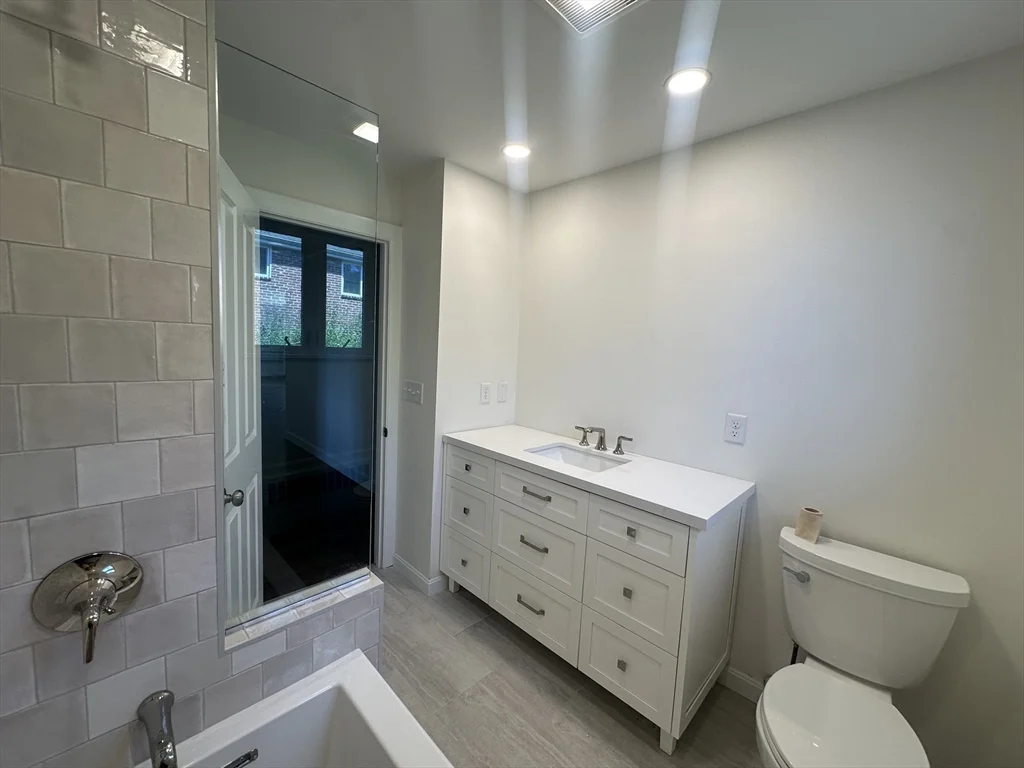 4 bed, 3 bath apartment for rent at 446 Dudley Rd Unit -, Newton Center — photo 25 of 39