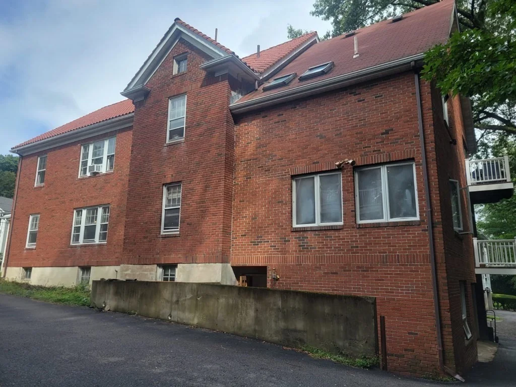 4 bed, 2 bath apartment for rent at 446 Lowell Ave Unit 1, Newtonville — photo 26 of 27