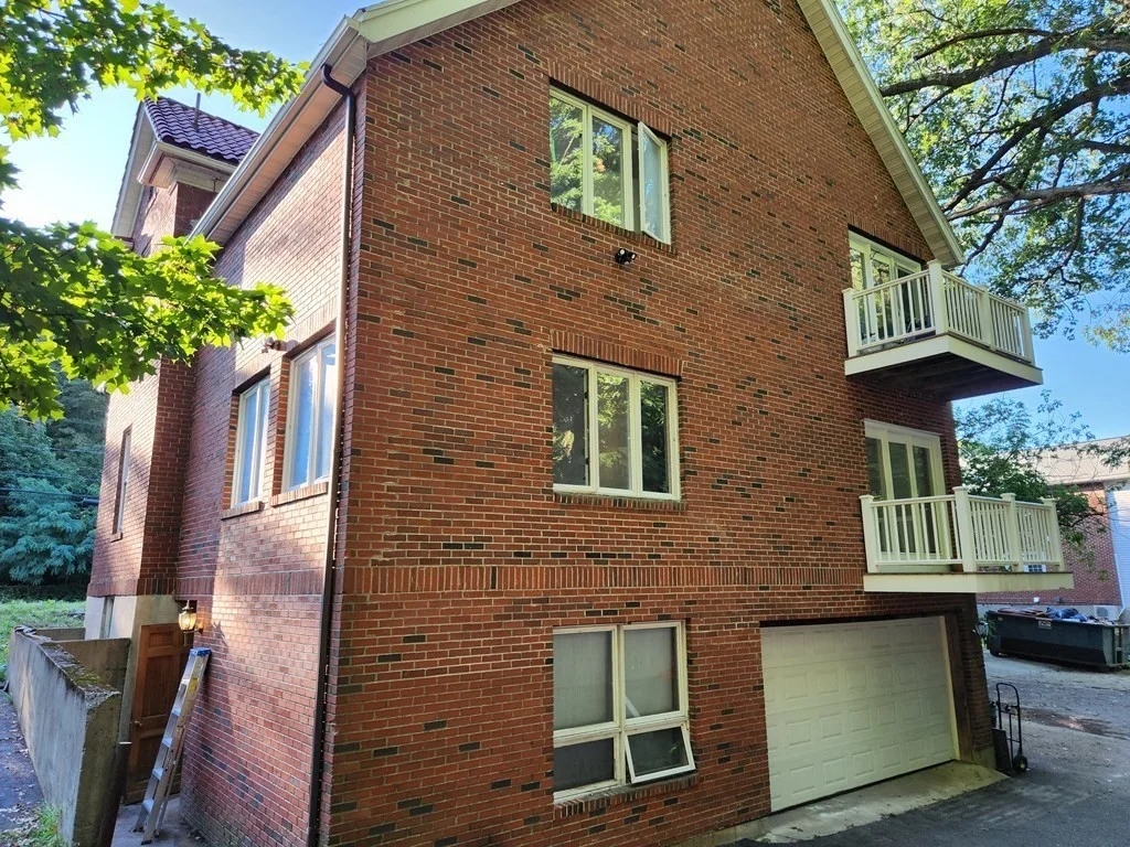 4 bed, 2 bath apartment for rent at 446 Lowell Ave Unit 1, Newtonville — photo 25 of 27