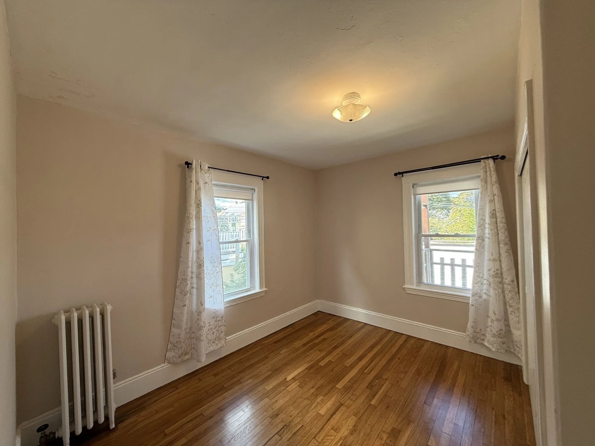1 bed, 1 bath apartment for rent at 4463 Washington St Unit 1, Roslindale — photo 10 of 13