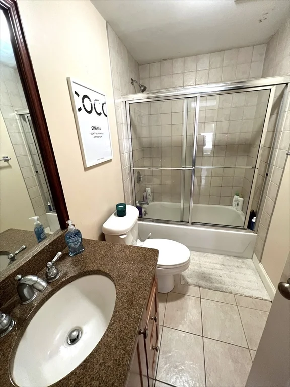 2 bed, 2 bath apartment for rent at 447 East 7th Unit 1, South Boston — photo 4 of 8