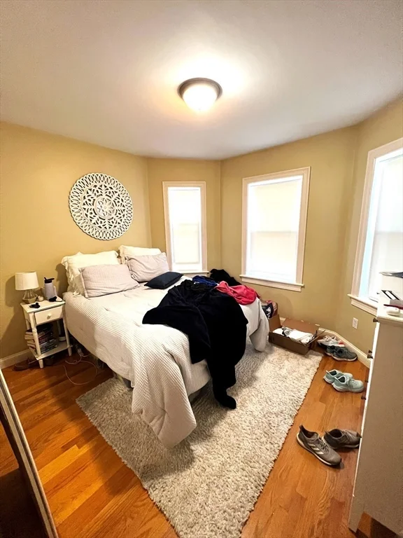 2 bed, 2 bath apartment for rent at 447 East 7th Unit 1, South Boston — photo 3 of 8