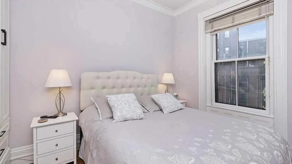 1 bed, 1 bath apartment for rent at 447 Marlborough Unit 3, Back Bay — photo 13 of 16