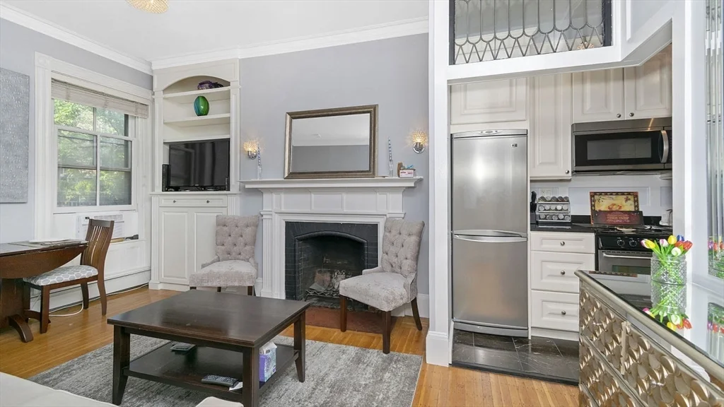 1 bed, 1 bath apartment for rent at 447 Marlborough Unit 3, Back Bay — photo 3 of 16