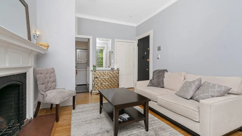 1 bed, 1 bath apartment for rent at 447 Marlborough Unit 3, Back Bay — photo 6 of 16