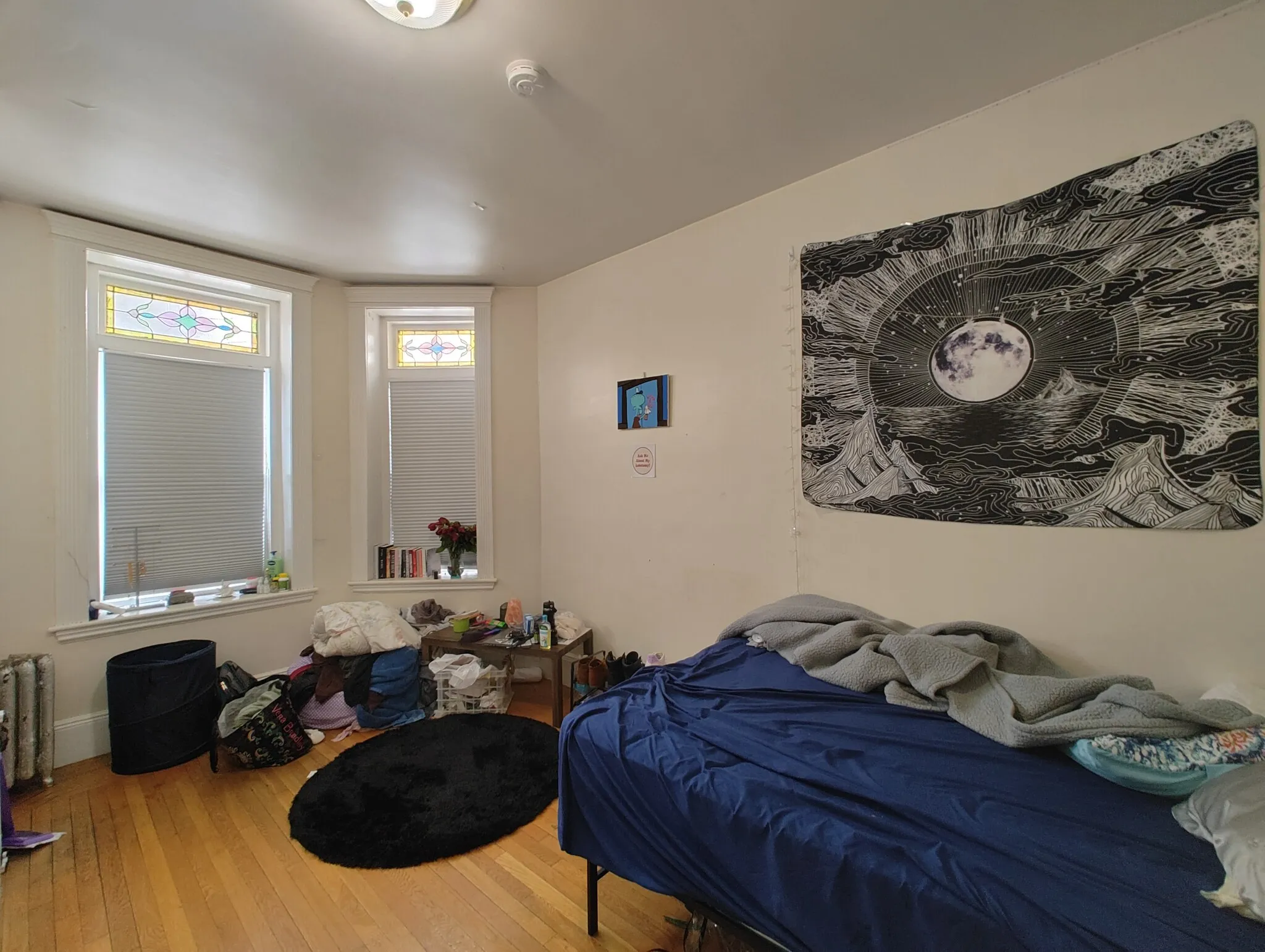 3 bed, 1 bath apartment for rent at 447 Park Dr Unit 1A, Fenway — photo 1 of 5