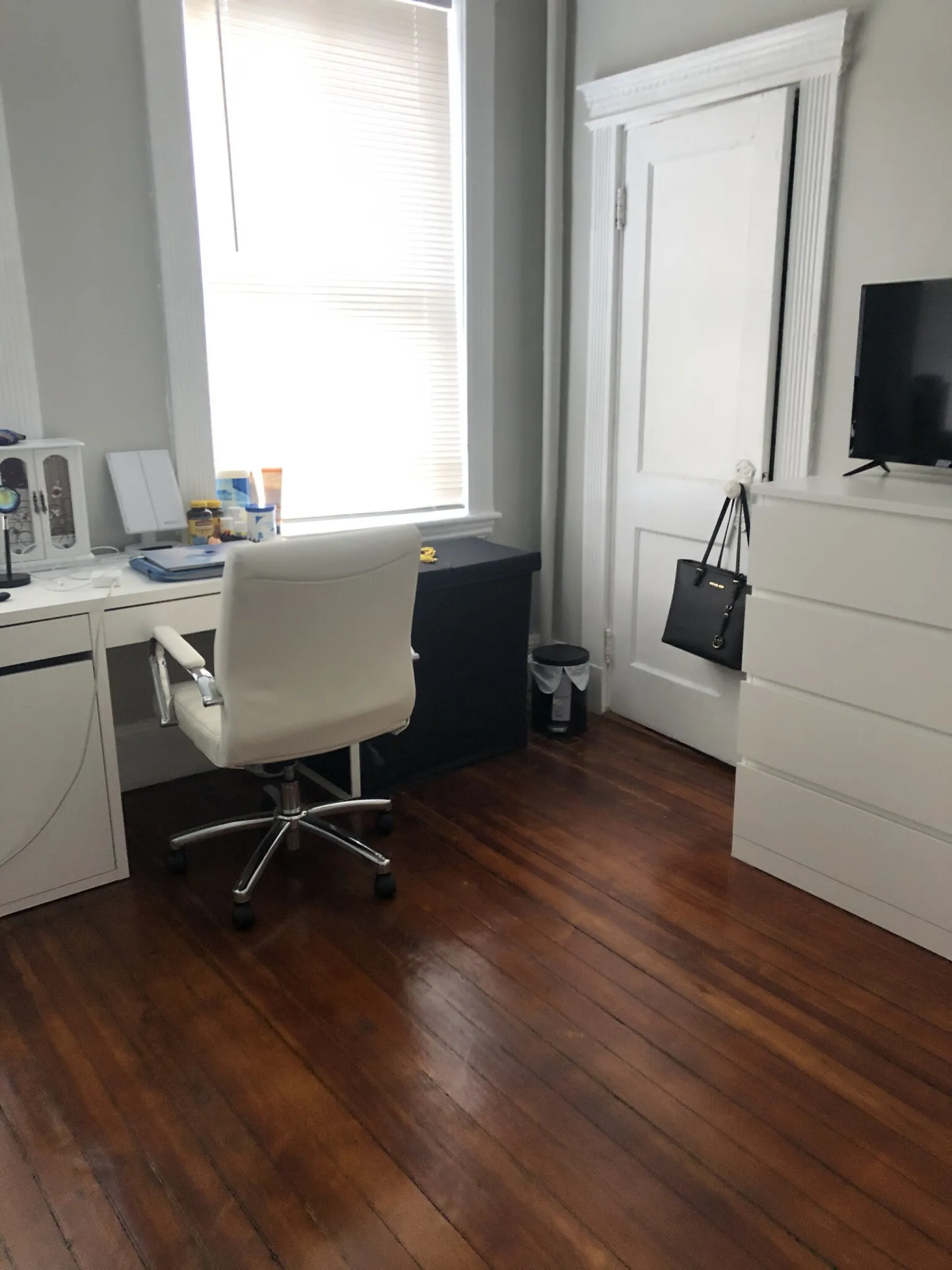 2 bed, 1 bath apartment for rent at 447 Park Dr Unit 1C, Fenway — photo 5 of 12