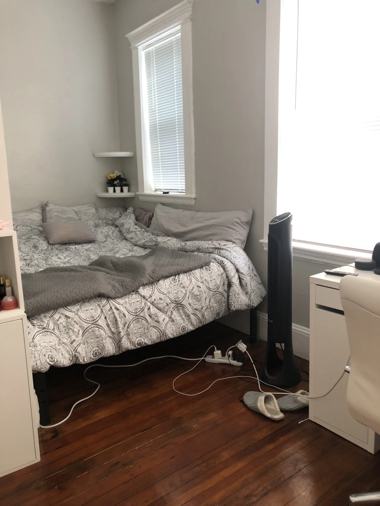 2 bed, 1 bath apartment for rent at 447 Park Dr Unit 1C, Fenway — photo 4 of 12