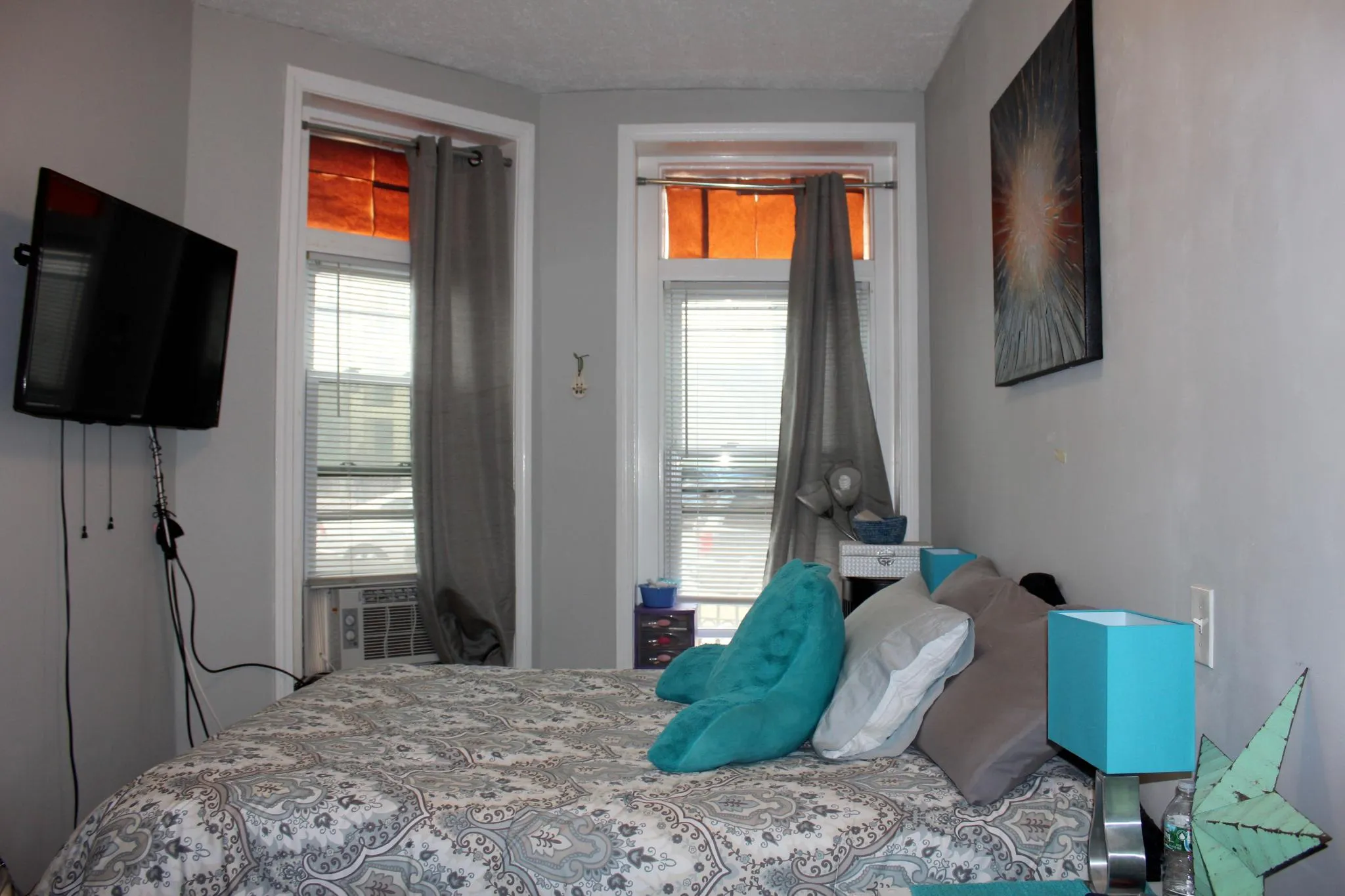 3 bed, 1 bath apartment for rent at 447 Park Dr Unit 1D, Fenway — photo 9 of 11