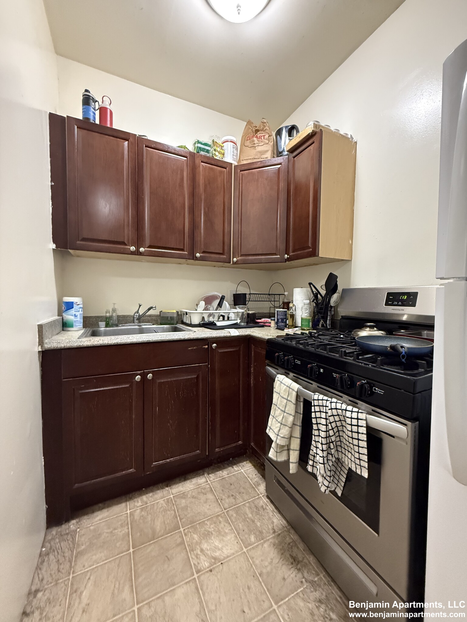 3 bed, 1 bath apartment for rent at 447 Park Dr Unit 2AA, Fenway — photo 7 of 10
