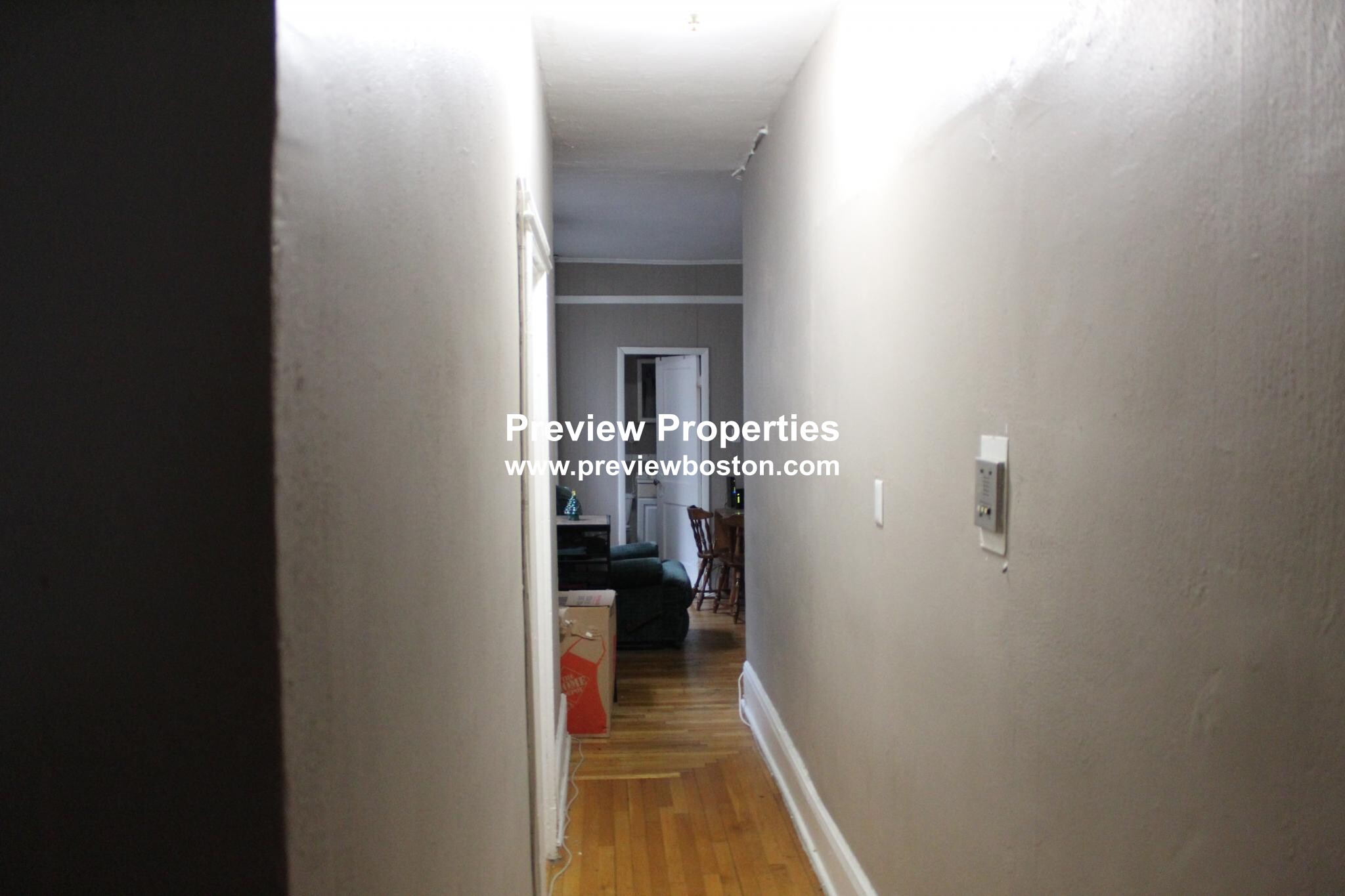 3 bed, 1 bath apartment for rent at 447 Park Dr Unit 2AP, Fenway — photo 2 of 6