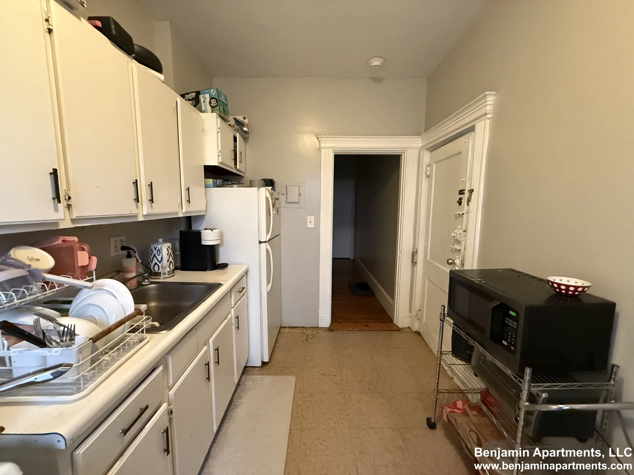 2 bed, 1 bath apartment for rent at 447 Park Dr Unit 2C, Fenway — photo 5 of 6